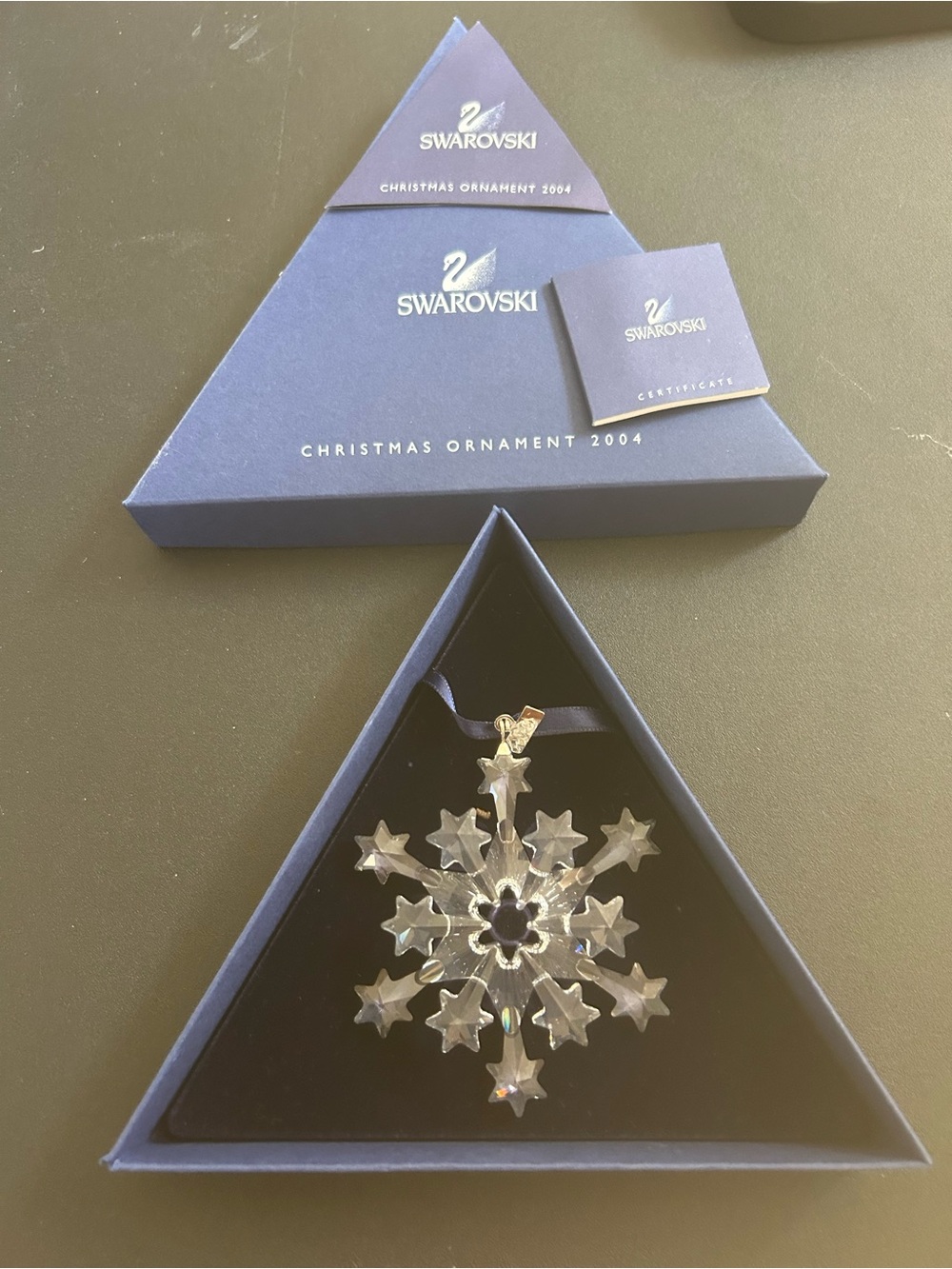 Swarovski 2004 Annual Crystal Snowflake Christmas Ornament In Box & Certificate